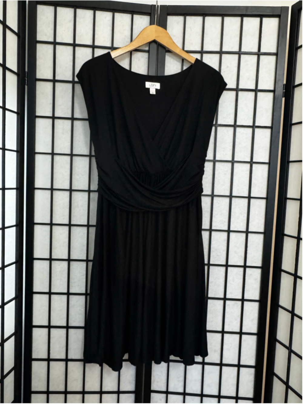 Women's Ann Taylor LOFT Black Sleeveless Midi Dress Size L